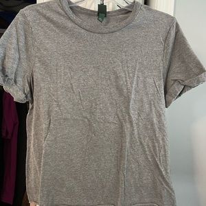 Gray t shirt